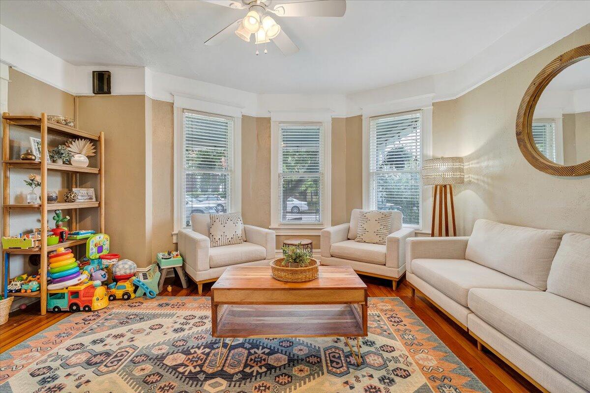 367 Washington Avenue Southwest Roanoke, VA 24016 - Photo 4 of 36 03-MIB09990