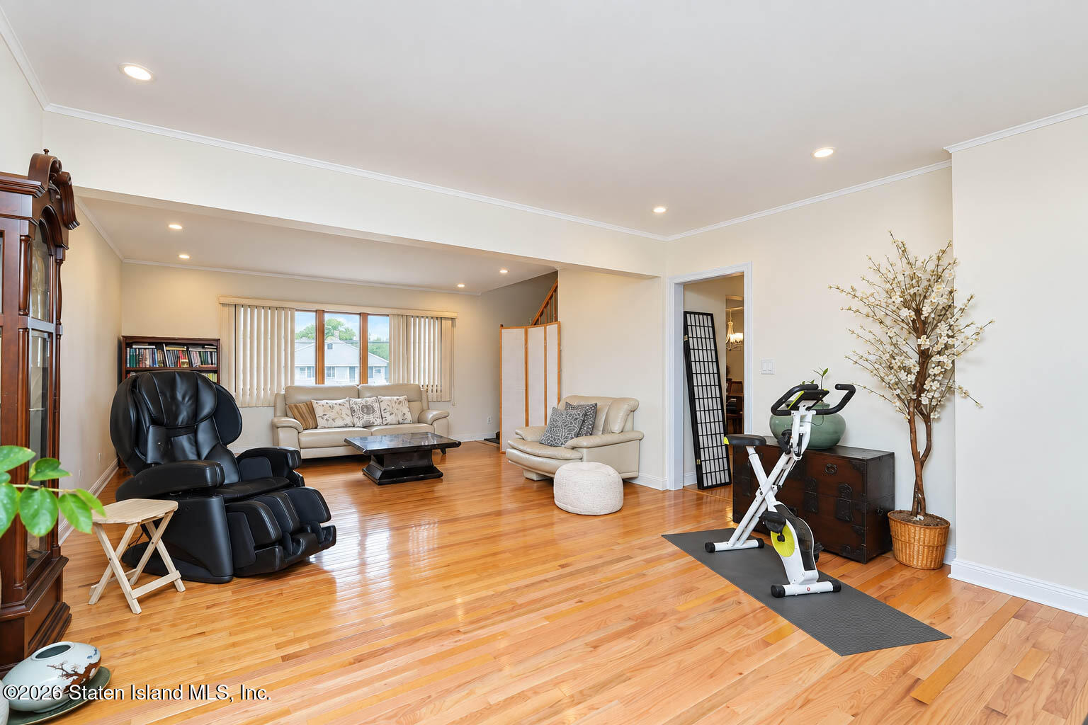 180 Radcliff Road Staten Island, NY 10305 - Photo 17 of 42 180-18