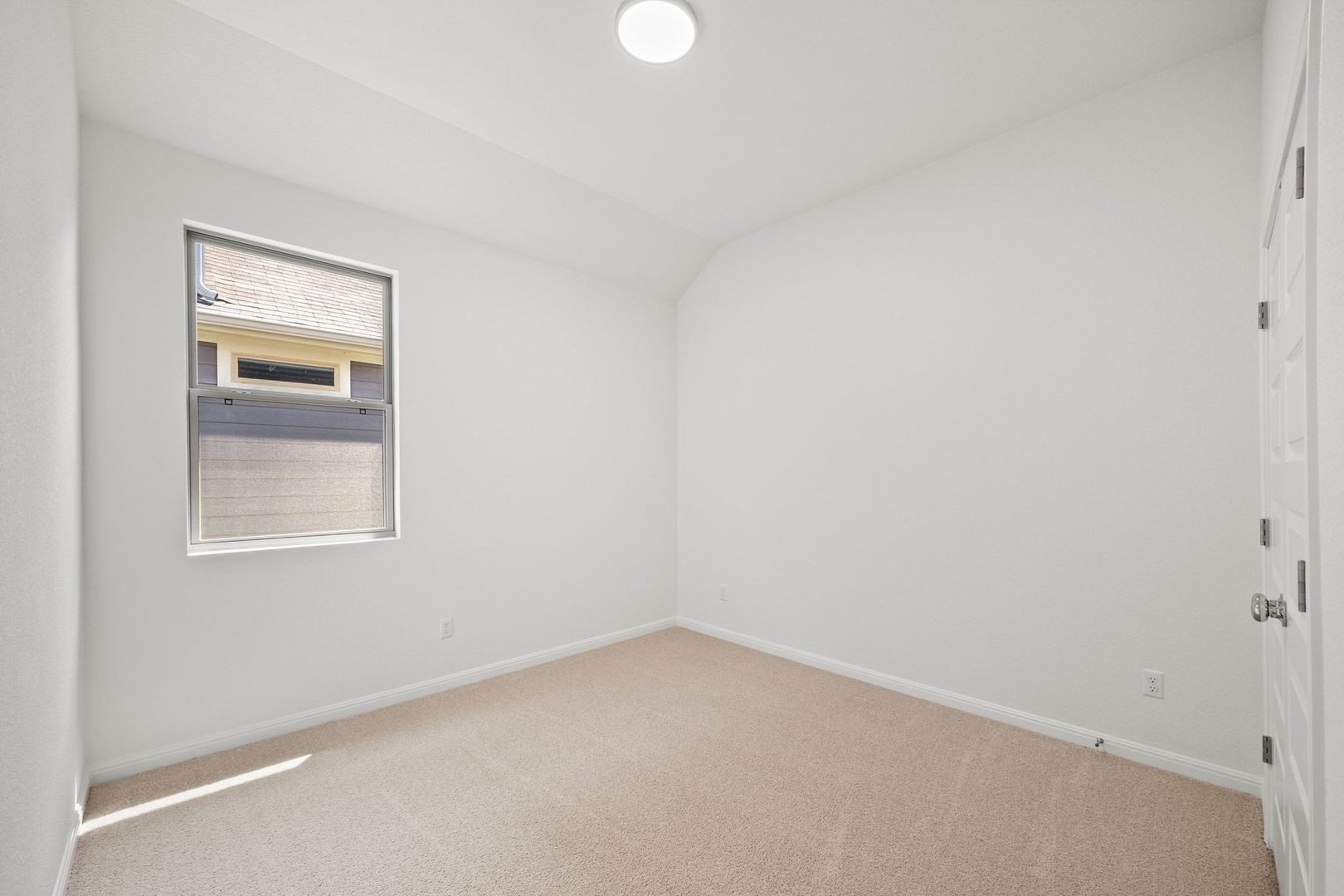 278 Bendecido Loop Elgin, TX 78621 - Photo 21 of 37