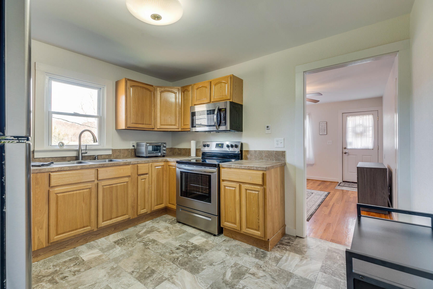 237 Ollie Collins Road Elizabethton, TN 37643 - Photo 10 of 26 010