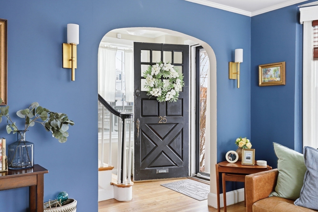 25 Sheldon Street Milton, MA 02186 - Photo 11 of 28