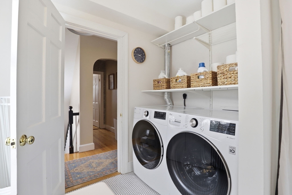 25 Sheldon Street Milton, MA 02186 - Photo 19 of 28