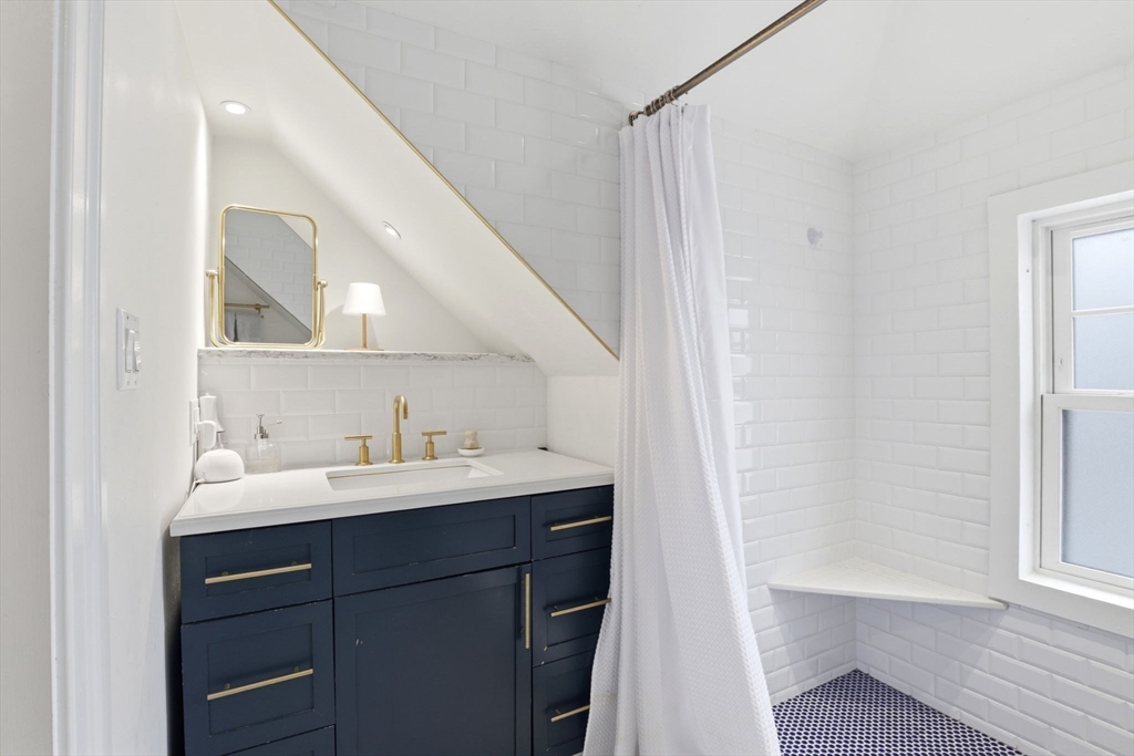 25 Sheldon Street Milton, MA 02186 - Photo 22 of 28