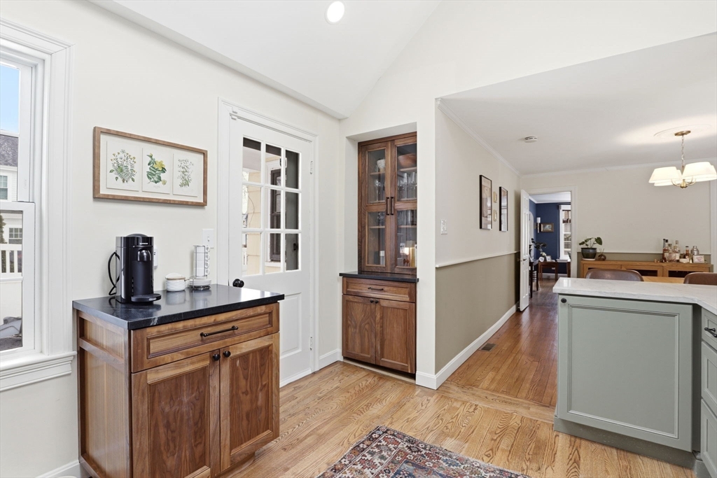 25 Sheldon Street Milton, MA 02186 - Photo 6 of 28