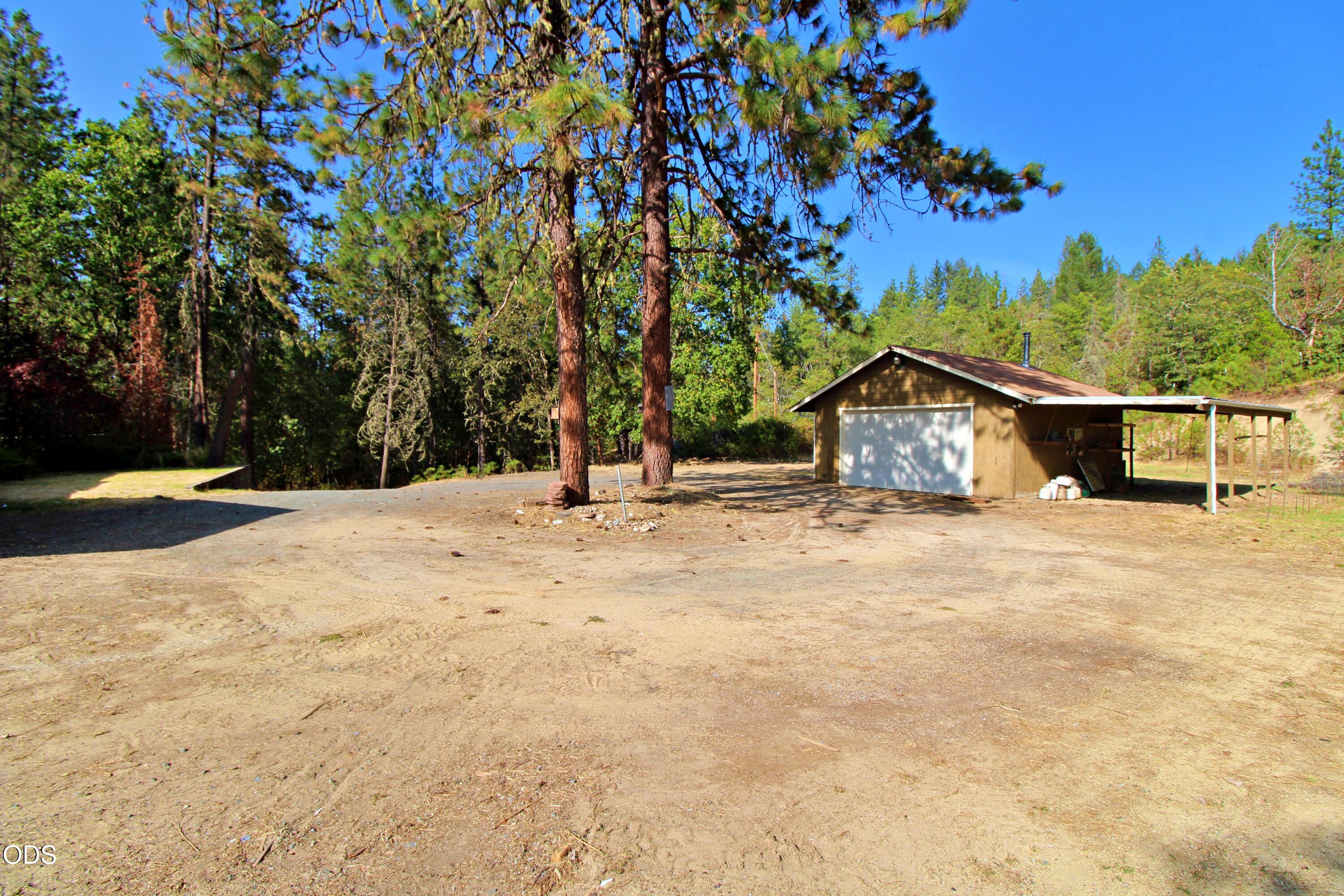 1784 Stringer Gap Road Grants Pass, OR 97527 - Photo 8 of 30 Gallery Image 8