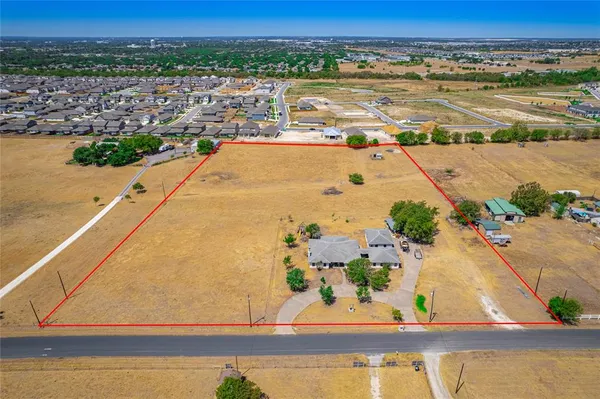 $4,450 | 16 Brenda Lane, Round Rock, TX 78665