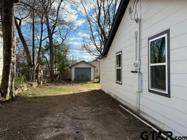 $180,000 | 703 East Hillsboro Street, Tyler, TX 75702