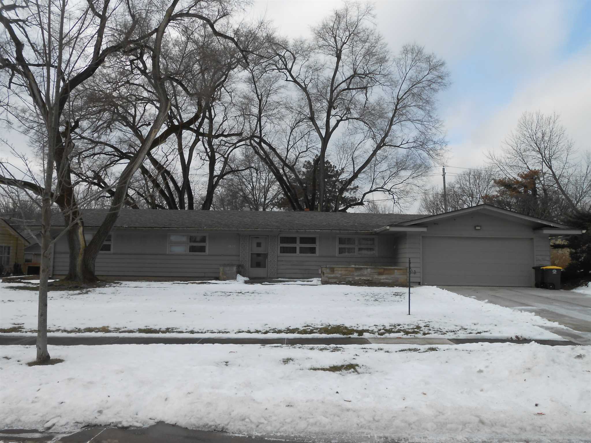 4928 Old Mill Road Fort Wayne, IN 46807 - Photo 1 of 11