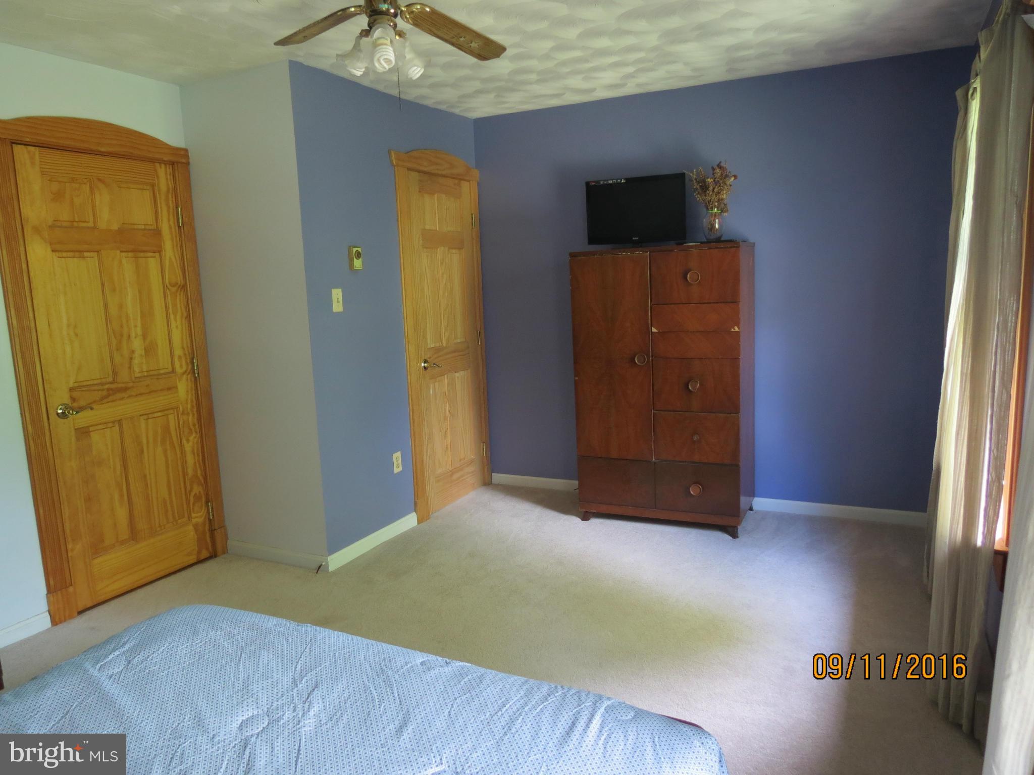 2017 Garrett Road Manchester, MD 21102 - Photo 14 of 30 Bedroom 3 View 2