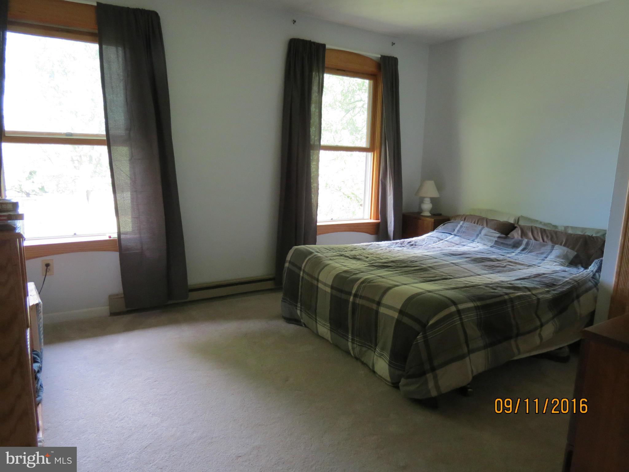 2017 Garrett Road Manchester, MD 21102 - Photo 16 of 30 Bedroom 2 View 1