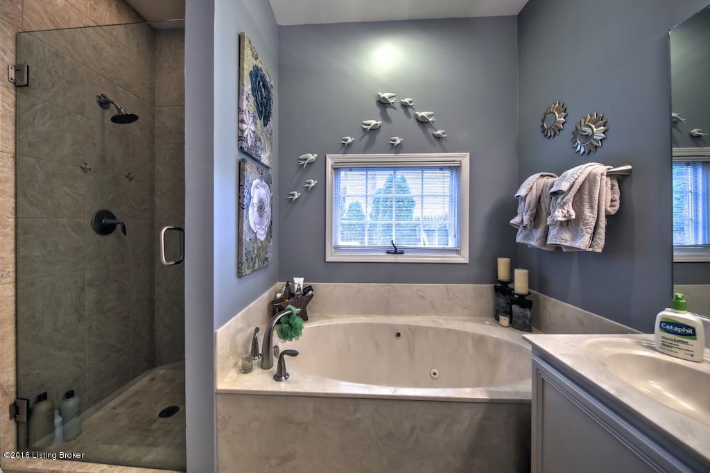 10604 Edgewater Road Louisville, KY 40223 - Photo 22 of 47 10604 Edgewater 4417