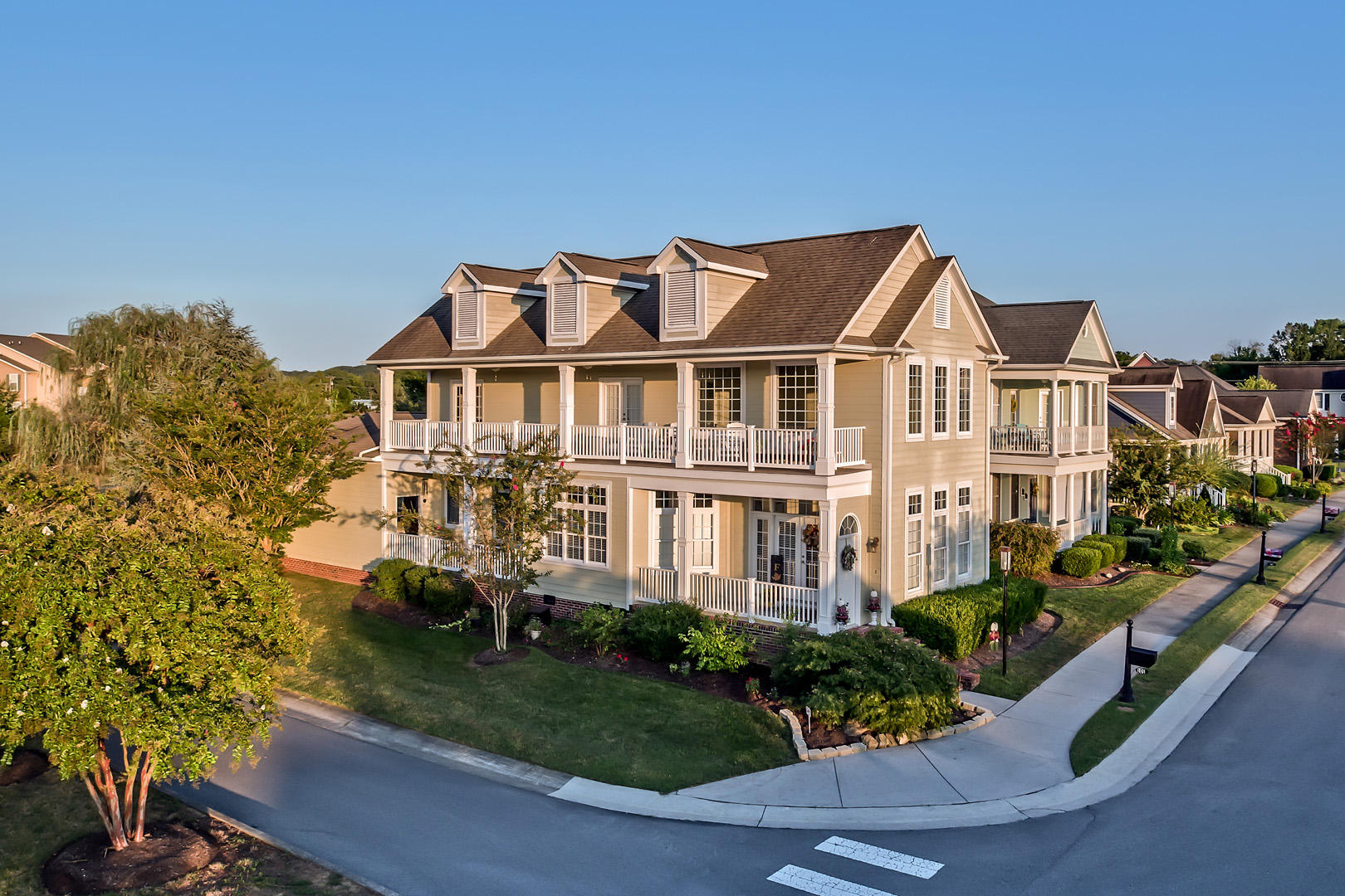 101 Liberty Court Oak Ridge, TN 37830 - Photo 1 of 40 38_LibertyCourt_101_DuskFront