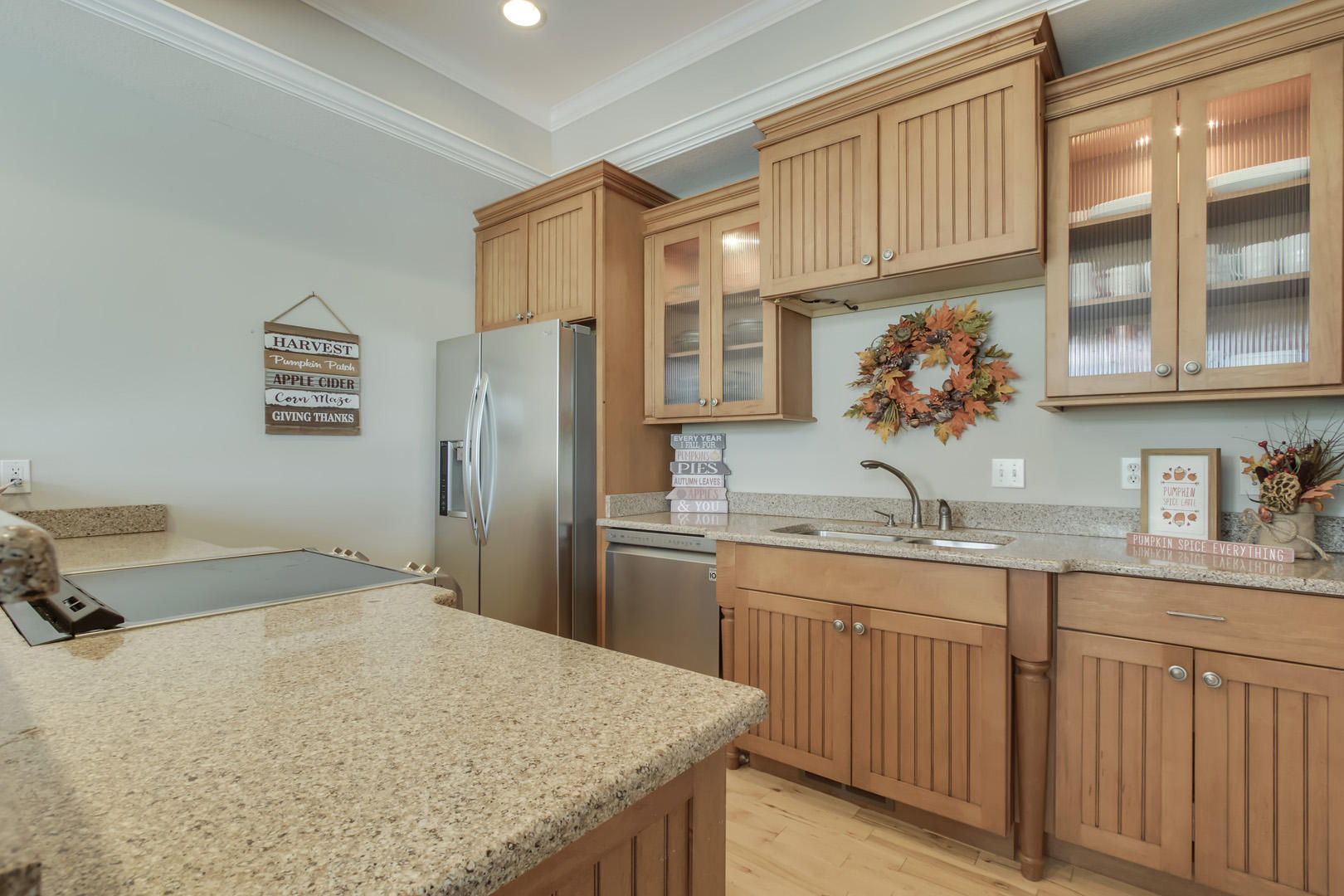 101 Liberty Court Oak Ridge, TN 37830 - Photo 12 of 40 11_LibertyCourt_101_Kitchen01