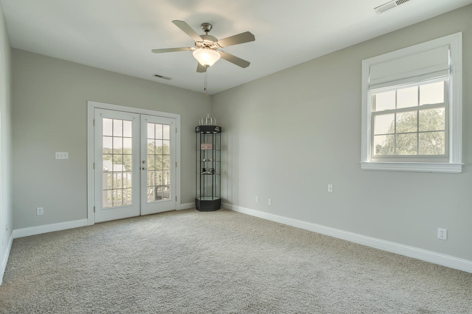 101 Liberty Court Oak Ridge, TN 37830 - Photo 29 of 40 28_LibertyCourt_101_Bedroom3_01