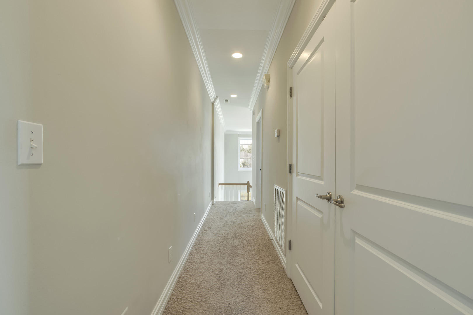 101 Liberty Court Oak Ridge, TN 37830 - Photo 32 of 40 31_LibertyCourt_101_Hall02-UpperLaundryD