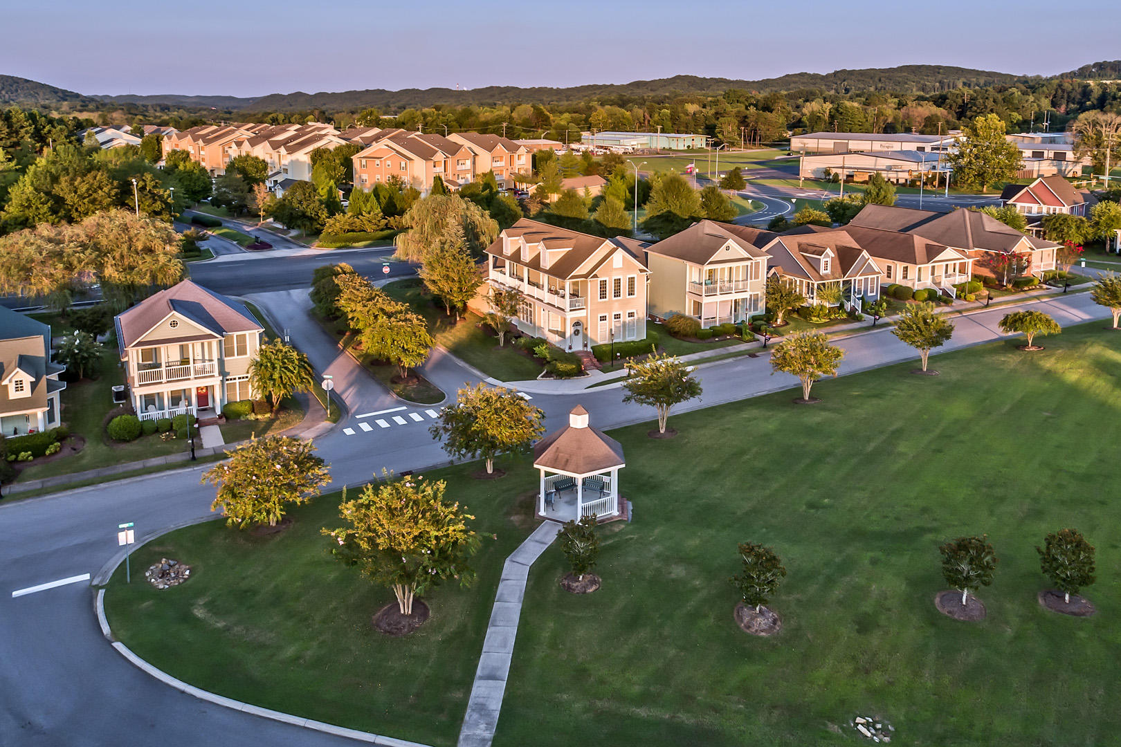 101 Liberty Court Oak Ridge, TN 37830 - Photo 39 of 40 39_LibertyCourt_101_DuskWideFront-Park