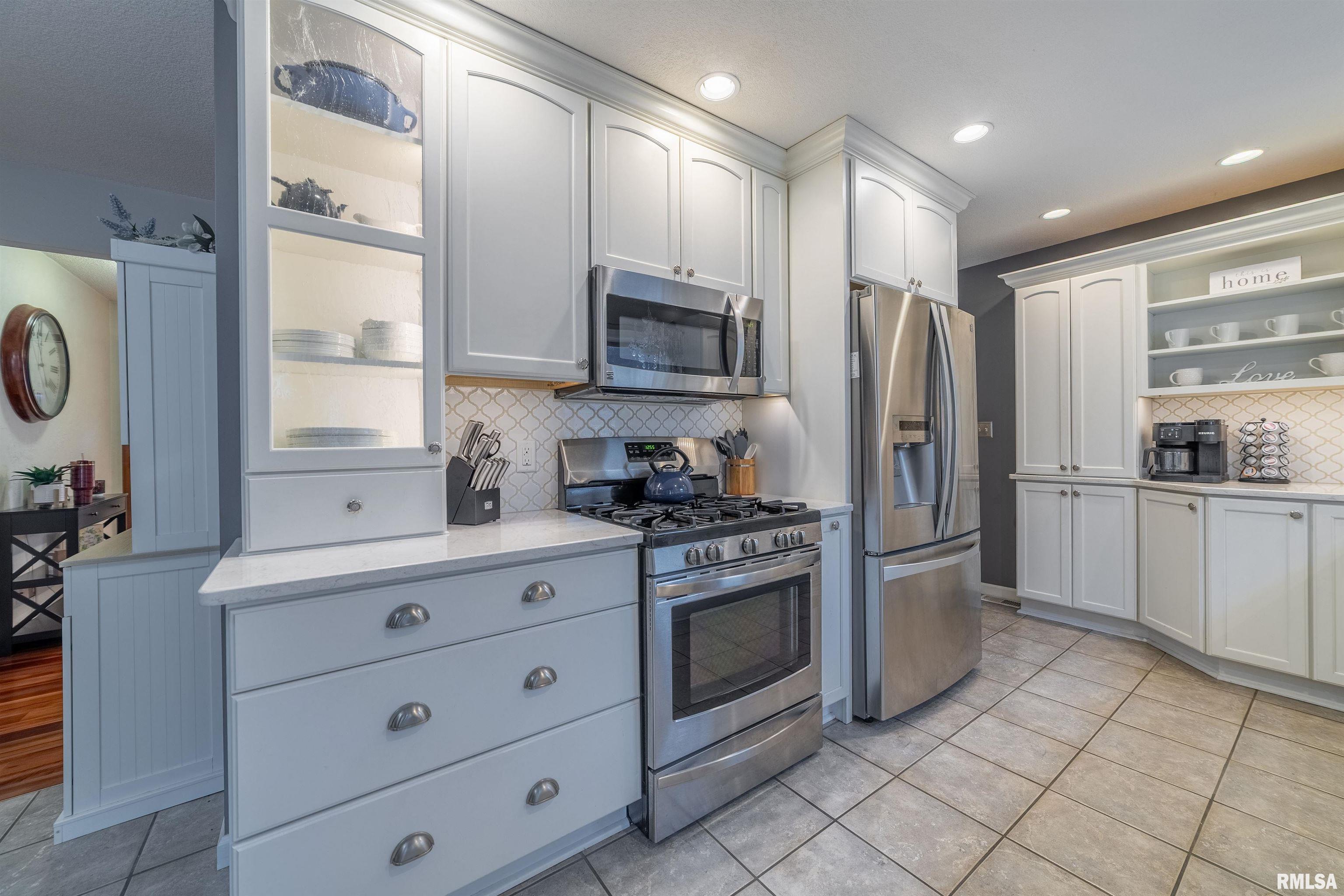 207 North 25th Street Quincy, IL 62301 - Photo 7 of 23