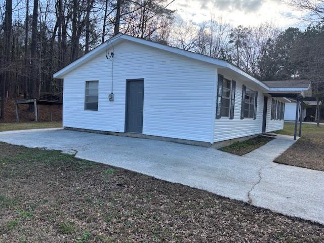 1071 Alexander Avenue Union Point, GA 30669 - Photo 3 of 16