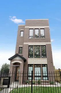 $1,225,000 | 4217 South Indiana Avenue, Chicago, IL 60653