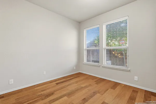 $1,950 | 5415 Bright Run, San Antonio, TX 78240