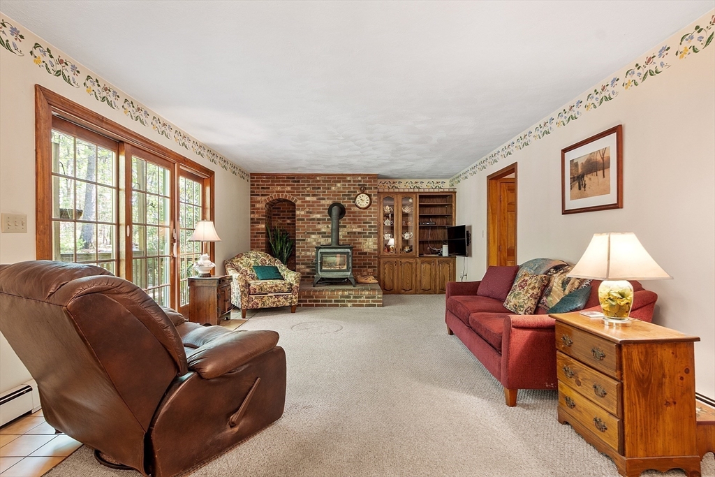 4 Clark Road Littleton, MA 01460 - Photo 10 of 34