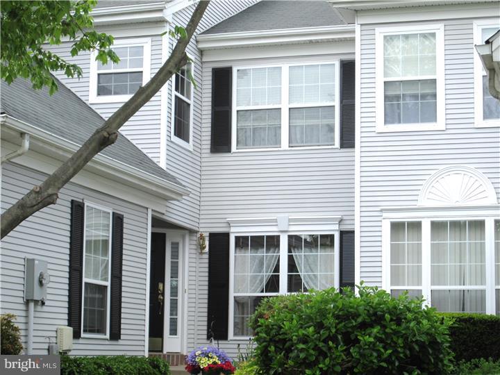 323 Watkins Road Pennington, NJ 08534 - Photo 2 of 24