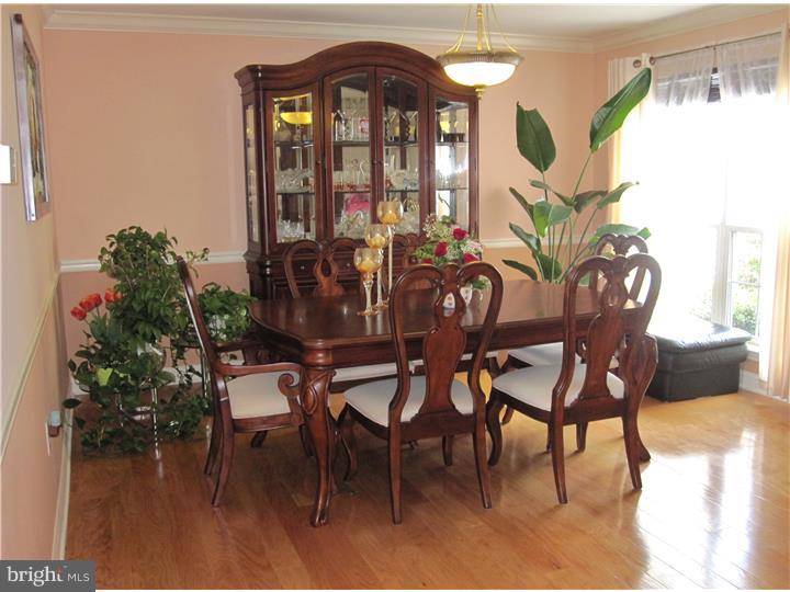 323 Watkins Road Pennington, NJ 08534 - Photo 13 of 24