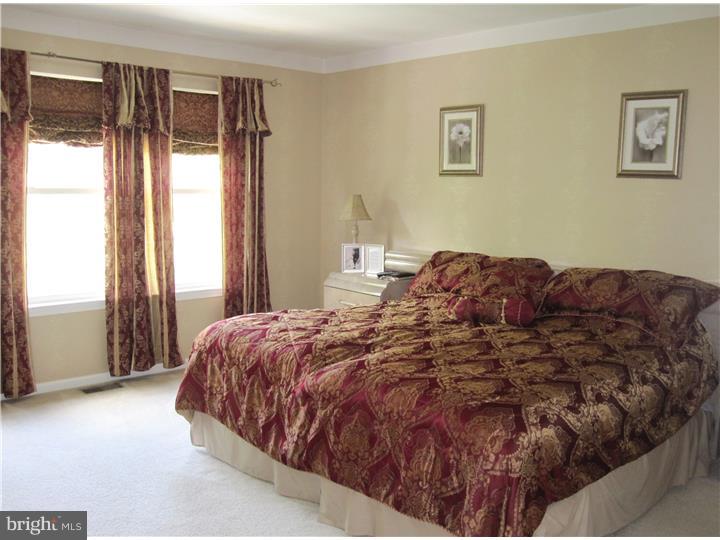 323 Watkins Road Pennington, NJ 08534 - Photo 18 of 24