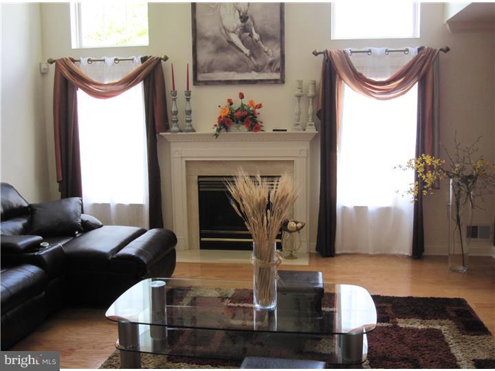 323 Watkins Road Pennington, NJ 08534 - Photo 6 of 24