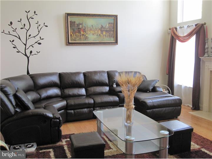 323 Watkins Road Pennington, NJ 08534 - Photo 7 of 24