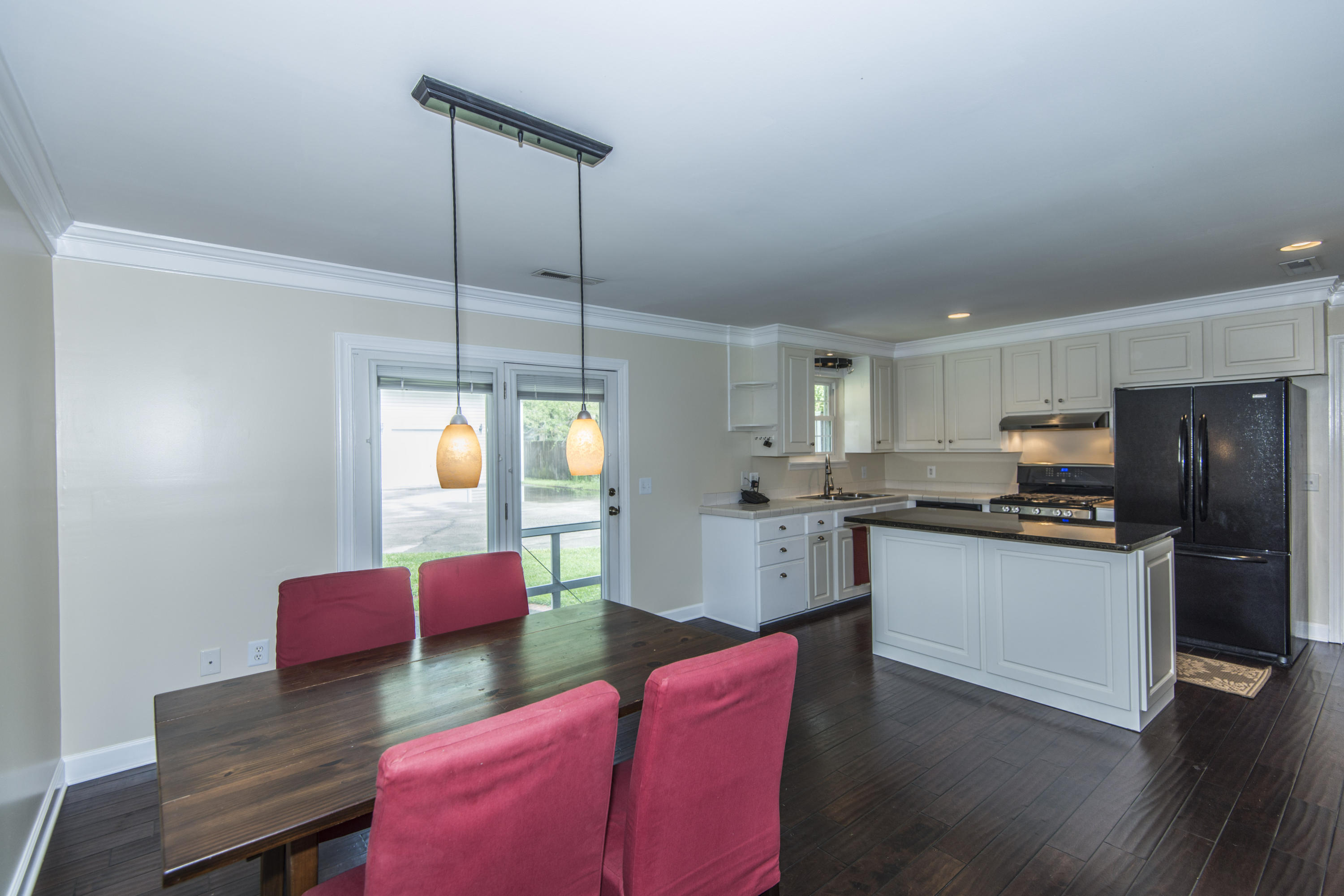 2026 Dogwood Road Charleston, SC 29414 - Photo 2 of 44 _DSC3289