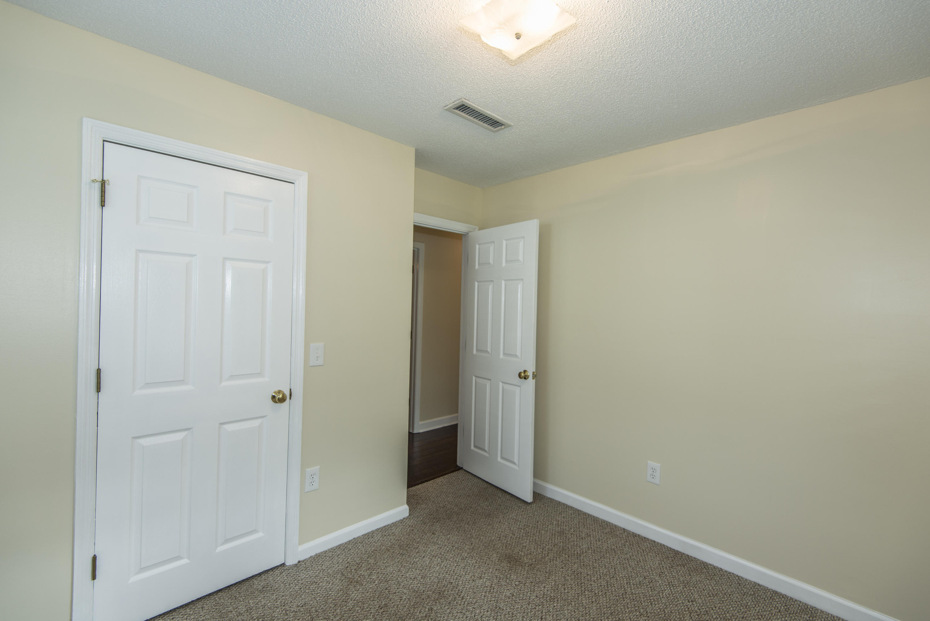 2026 Dogwood Road Charleston, SC 29414 - Photo 24 of 44 _DSC3273