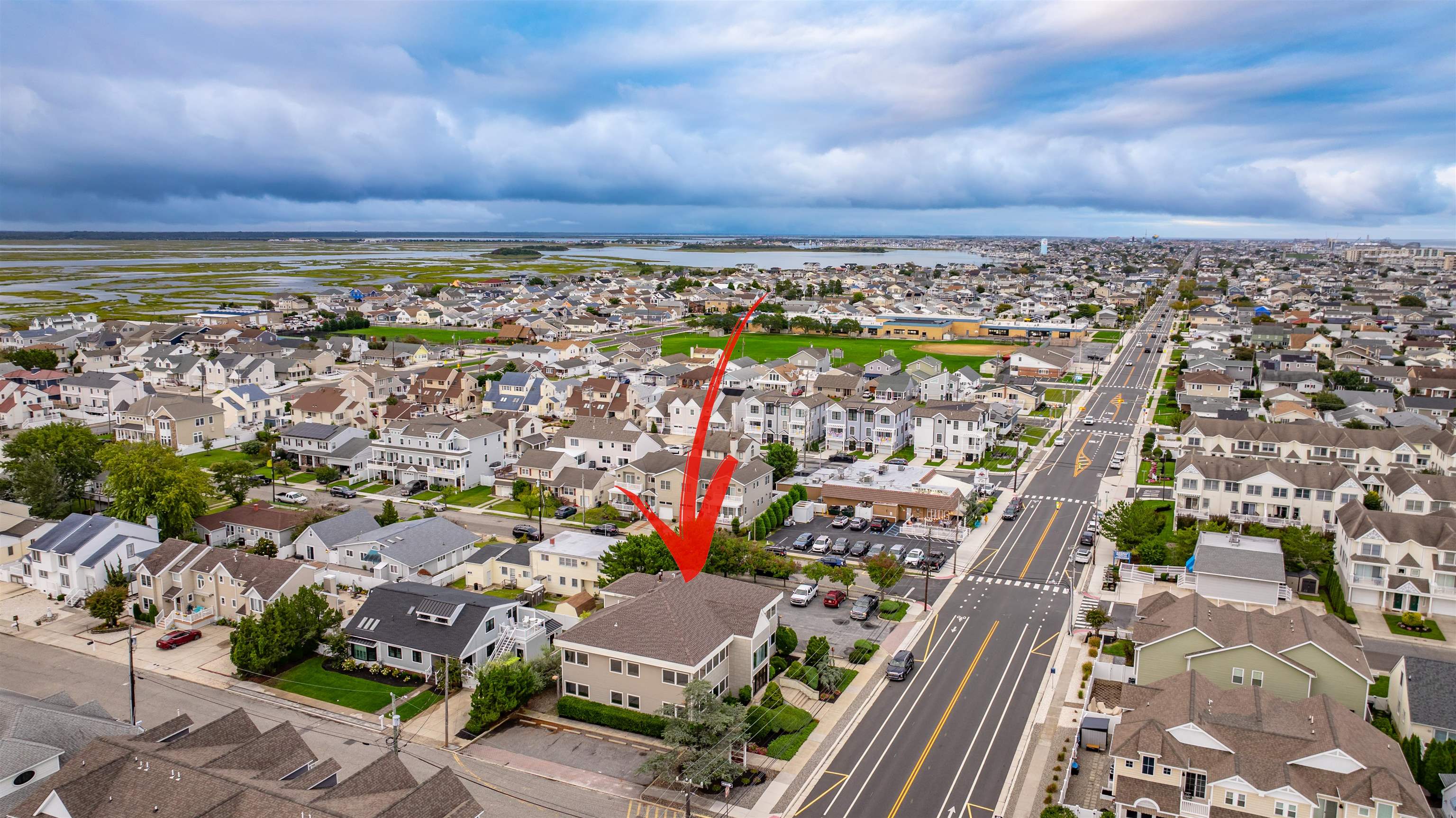 114 East Rochester, Unit 114 Wildwood, NJ 08204 - Photo 4 of 7 an aerial view of a city