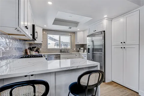 $1,199,000 | 1917 Nelson Avenue, Unit E, Redondo Beach, CA 90278