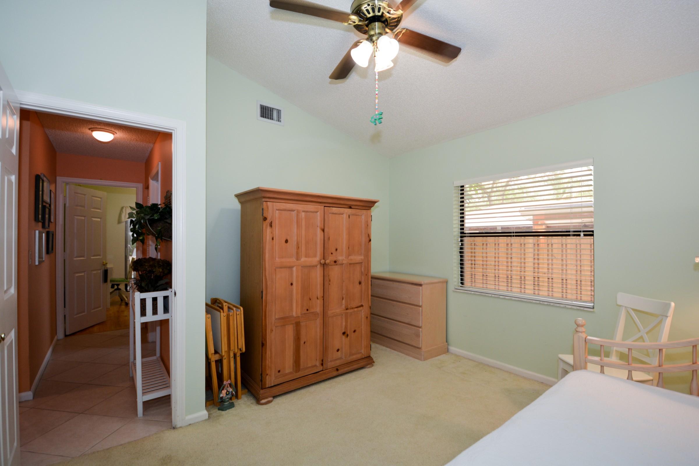 1138 Southwest 20th Street Boca Raton, FL 33486 - Photo 18 of 26 T3KD7K_still_3br