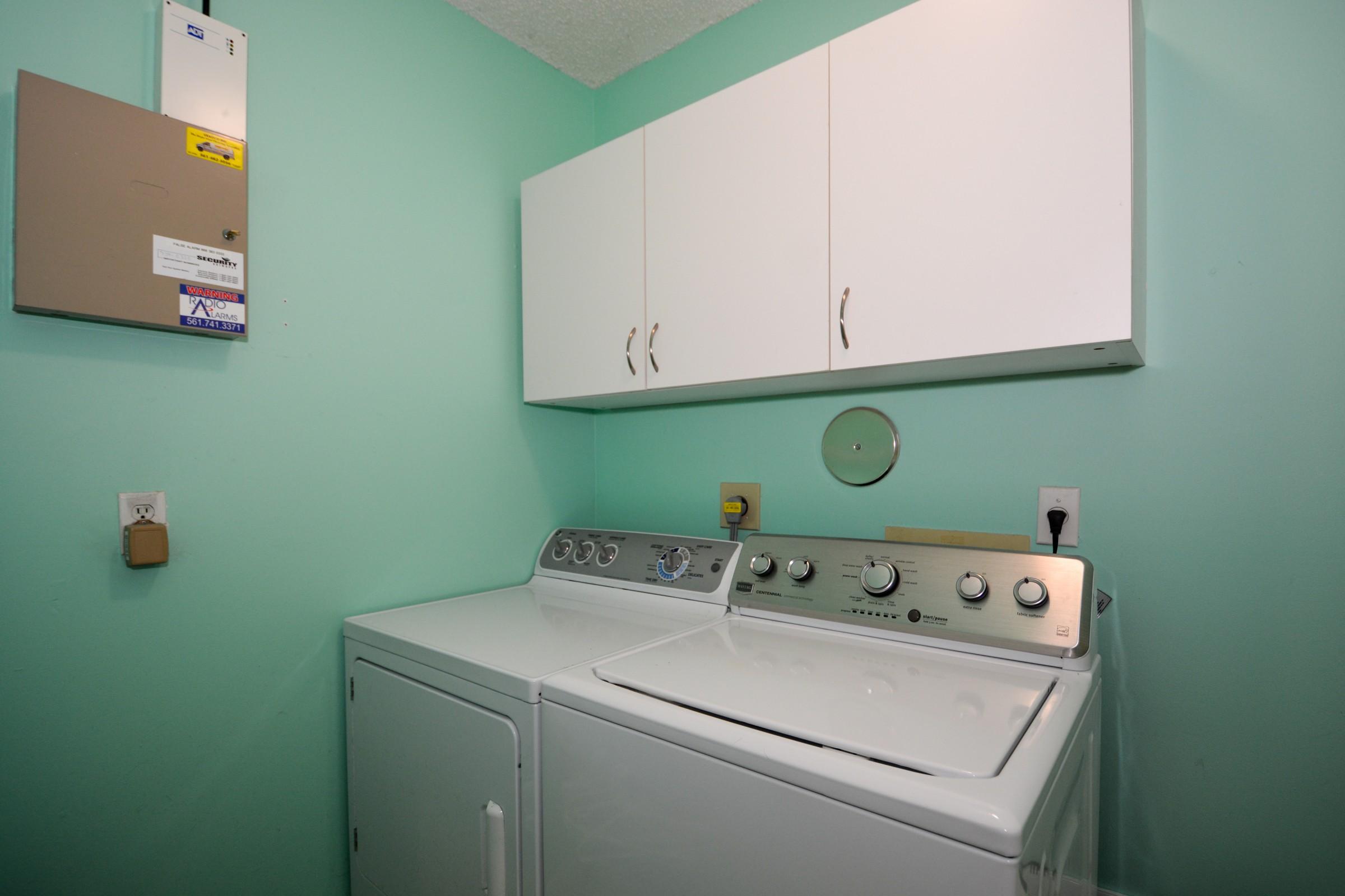 1138 Southwest 20th Street Boca Raton, FL 33486 - Photo 21 of 26 T3KD7K_still_lyrm