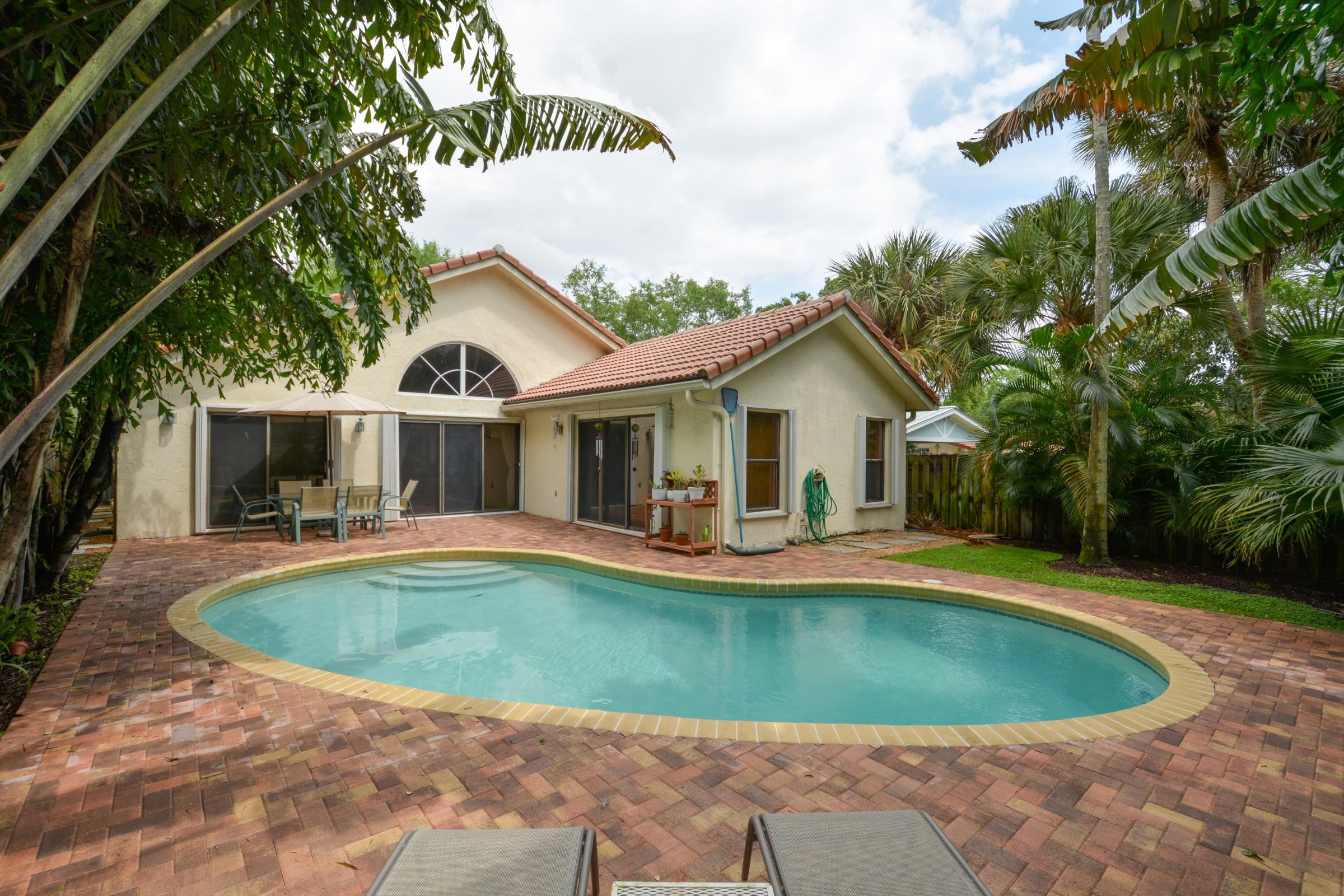 1138 Southwest 20th Street Boca Raton, FL 33486 - Photo 24 of 26 T3KD7K_still_rvhs