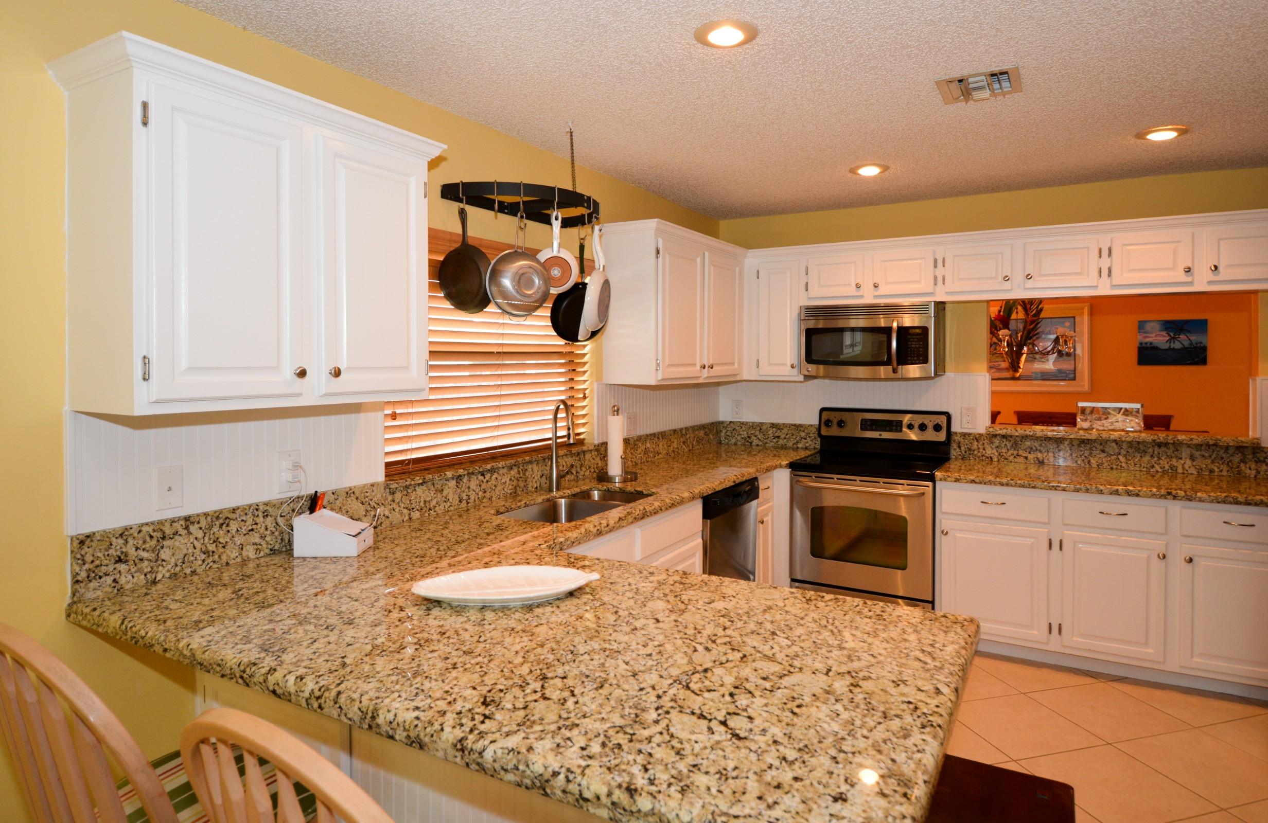 1138 Southwest 20th Street Boca Raton, FL 33486 - Photo 8 of 26 T3KD7K_still_atr