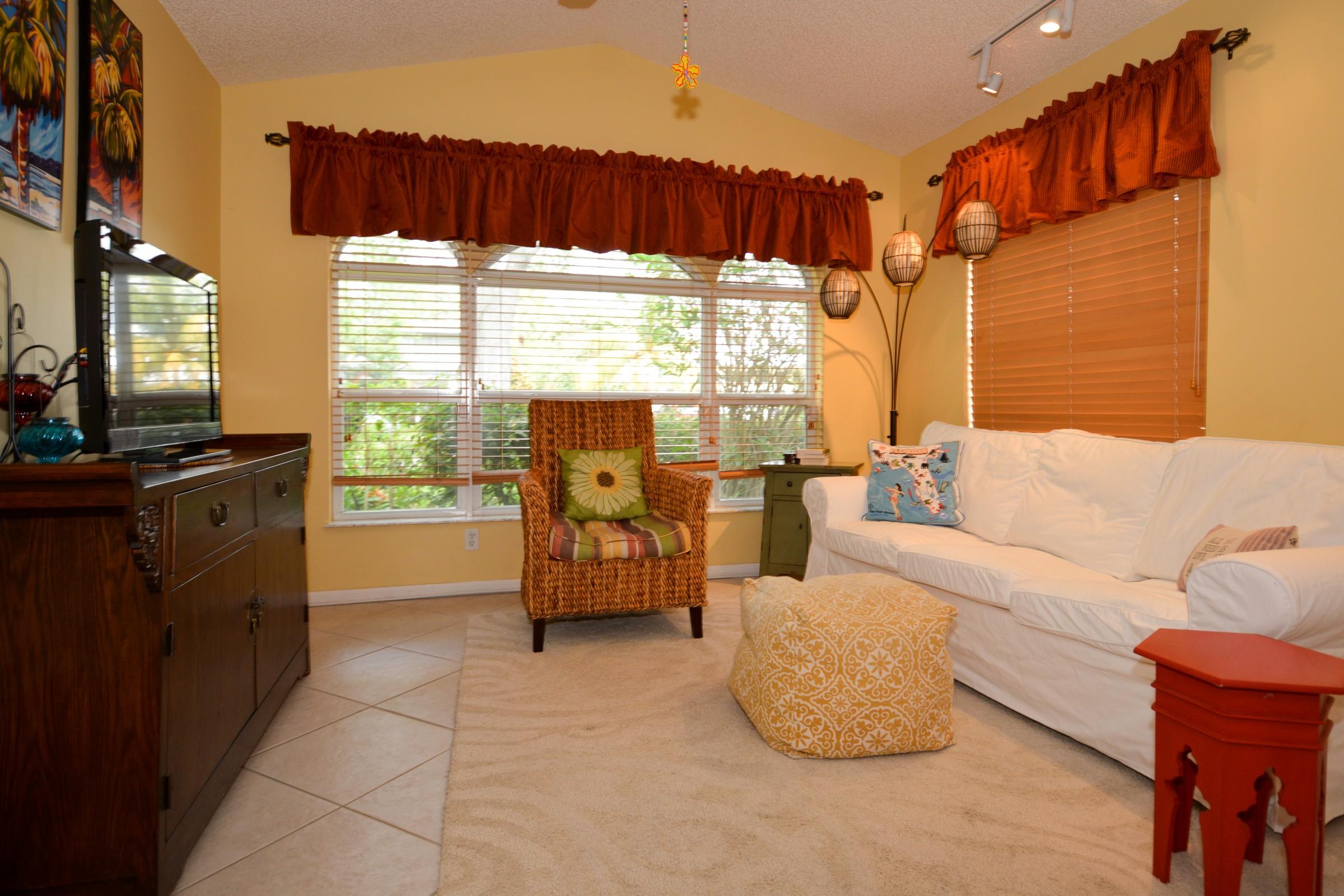 1138 Southwest 20th Street Boca Raton, FL 33486 - Photo 10 of 26 T3KD7K_still_ap