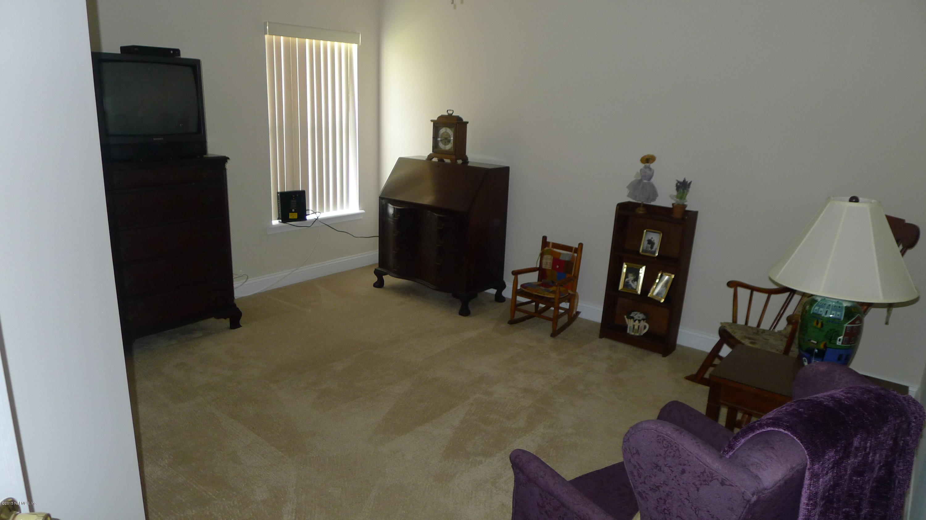 1527 Falkland Road East Jacksonville, FL 32221 - Photo 21 of 26 second bedroom