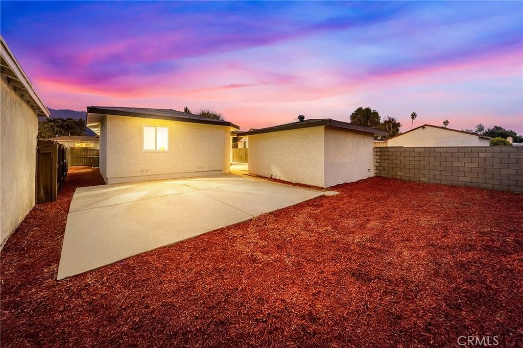 344 Pamela Road Monrovia, CA 91016 - Photo 3 of 55