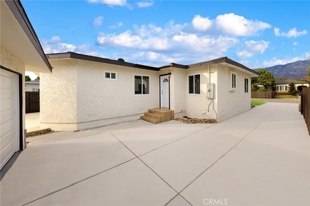 344 Pamela Road Monrovia, CA 91016 - Photo 33 of 55