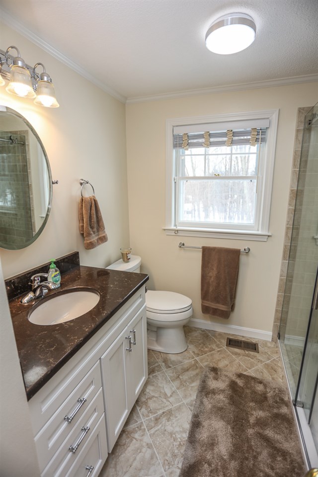 7 Laurel Hill Road Londonderry, NH 03053 - Photo 15 of 40 Gallery Image 15