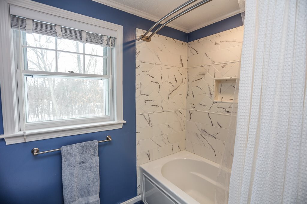 7 Laurel Hill Road Londonderry, NH 03053 - Photo 23 of 40 Gallery Image 23