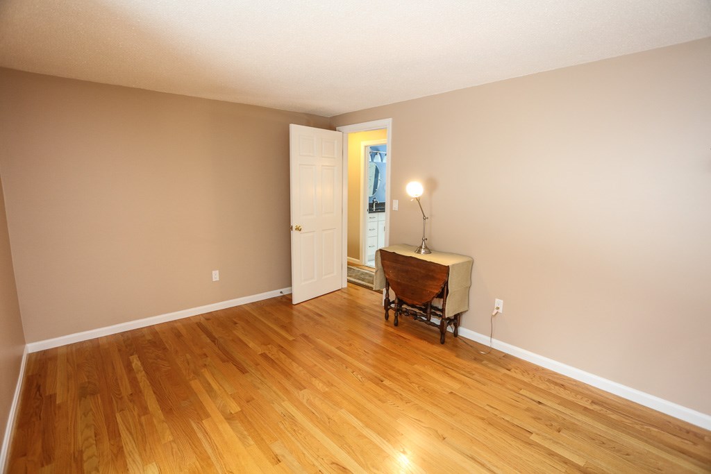 7 Laurel Hill Road Londonderry, NH 03053 - Photo 30 of 40 Gallery Image 30