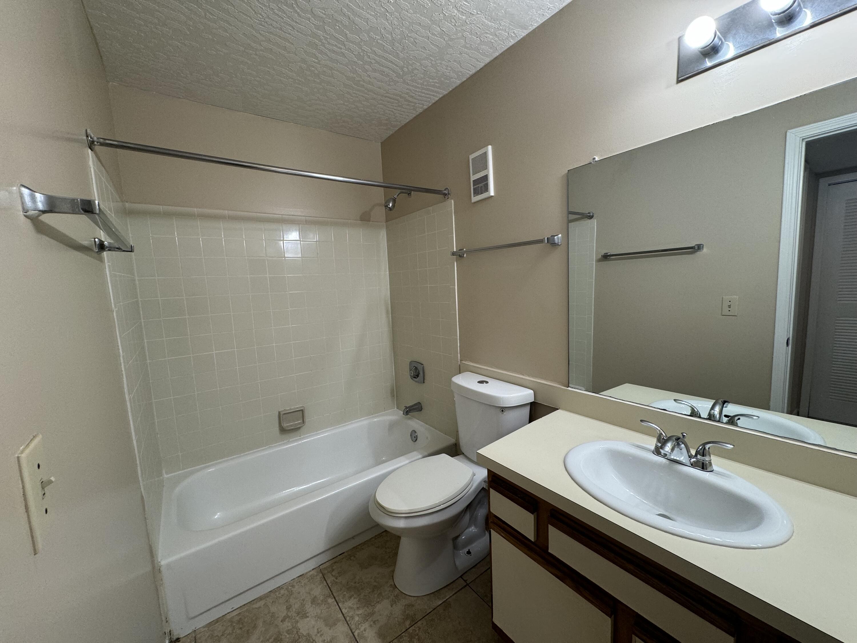 7667 North Wickham Road, Unit 613 Melbourne, FL 32940 - Photo 9 of 19 IMG_0486