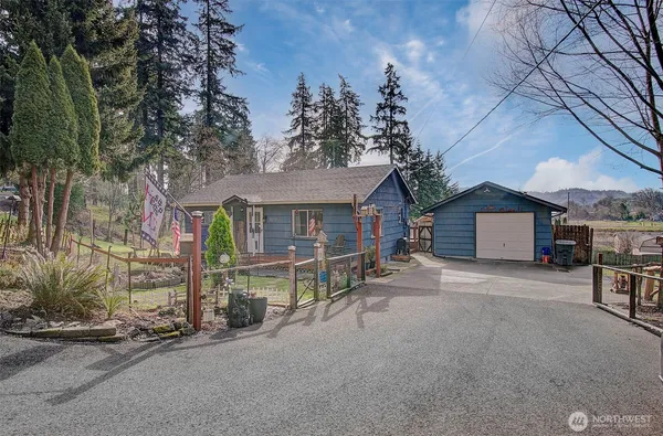 $395,000 | 5037 Pacific Terrace, Longview, WA 98632