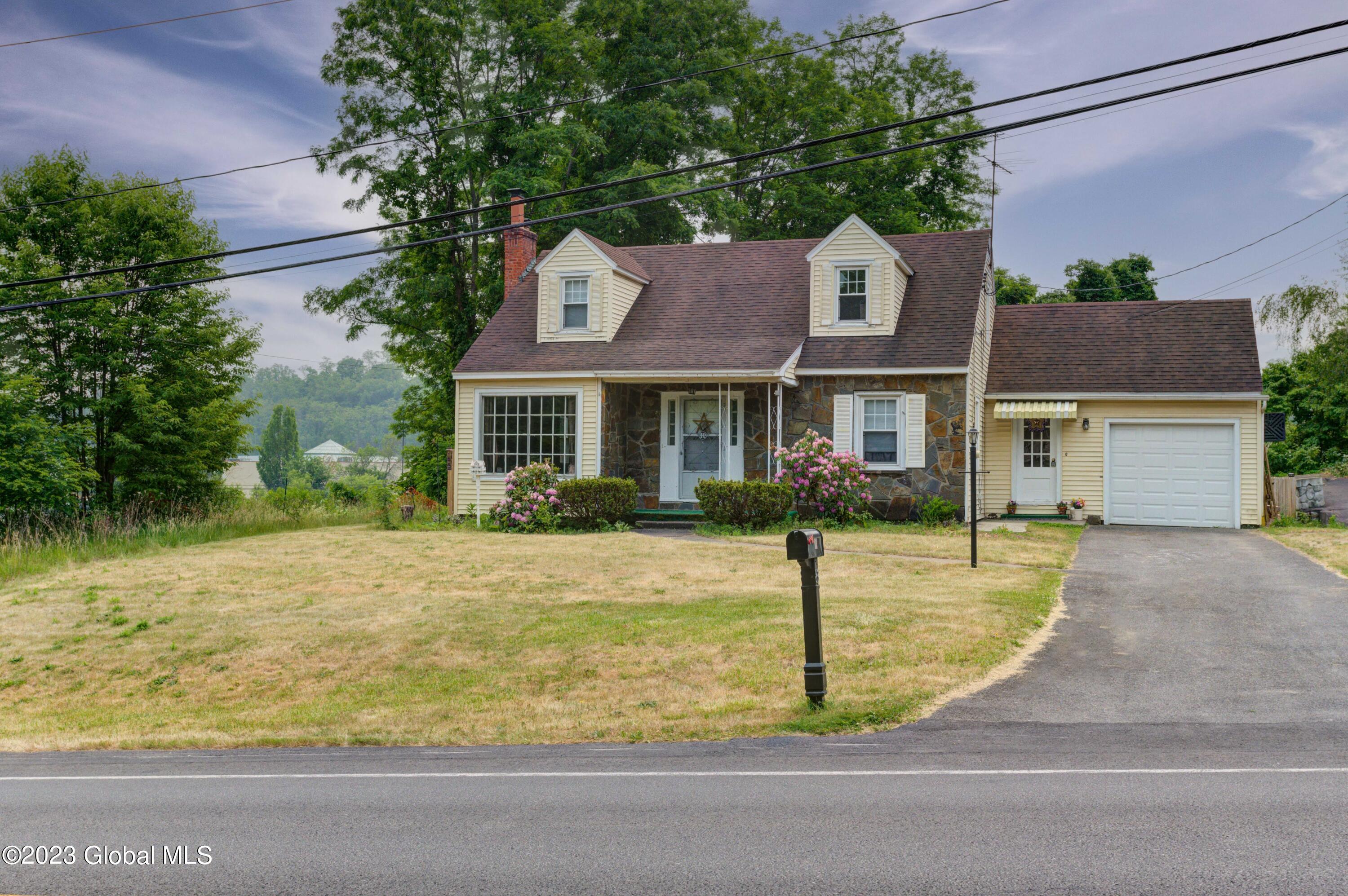 83 Putnam Road Rotterdam, NY 12306 - Photo 1 of 42 45-83 Putnam