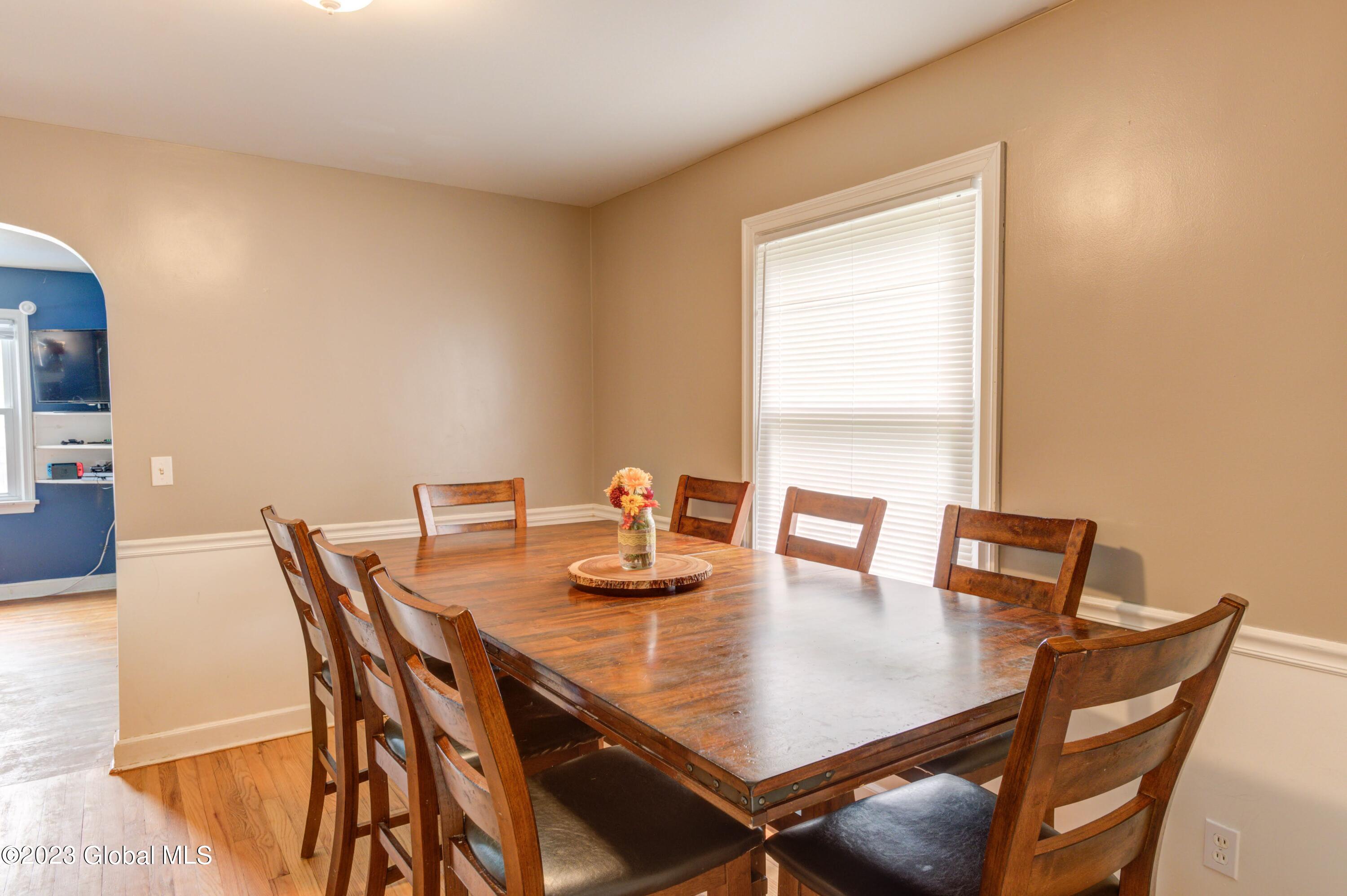 83 Putnam Road Rotterdam, NY 12306 - Photo 12 of 42 8-83 Putnam