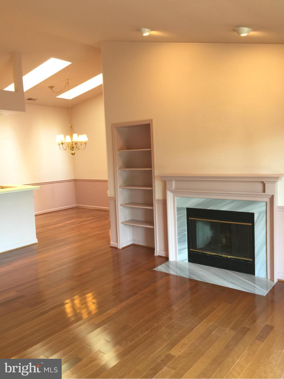 13708 Modrad Way, Unit 7B44 Silver Spring, MD 20904 - Photo 3 of 18 Living Room